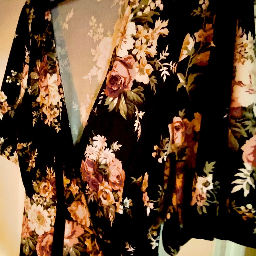 Beautiful long floral dress with small slit